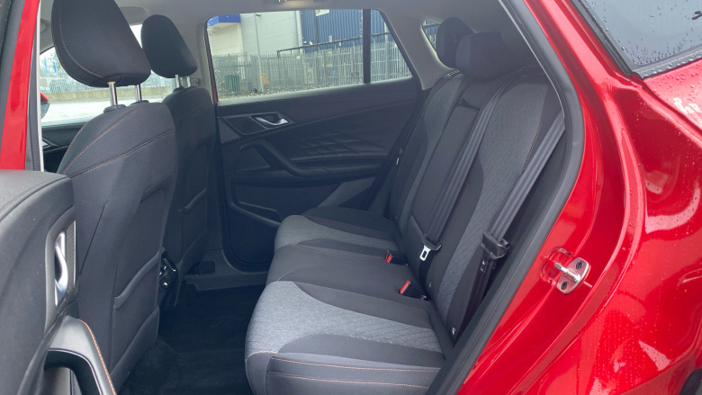 MG HS 1.5 T-GDI SE 5dr DCT Petrol Hatchback